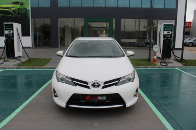 Toyota Auris 1.33 LİFE 2015 Model Düz Vites