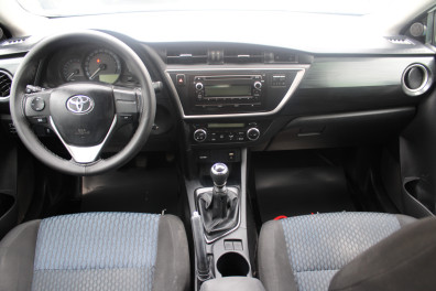 Toyota Auris 1.33 LİFE 2015 Model Düz Vites