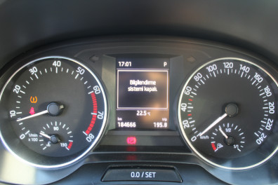 Skoda Fabia 1.2TSİ STYLE CAM TAVAN 2015 Model Otomatik Vites