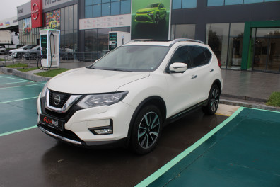 Nissan X-Trail 1.6DCİ PLATİNUM 2018 Model Otomatik Vites