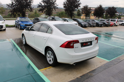Volvo S60 1.6D D2 PREMİUM 2015 Model Otomatik Vites