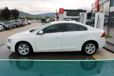 Volvo S60 1.6D D2 PREMİUM 2015 Model Otomatik Vites