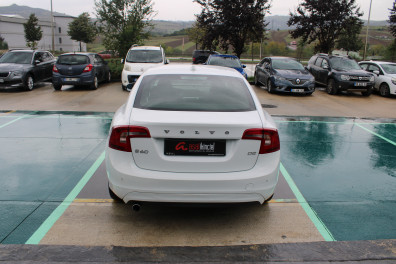 Volvo S60 1.6D D2 PREMİUM 2015 Model Otomatik Vites