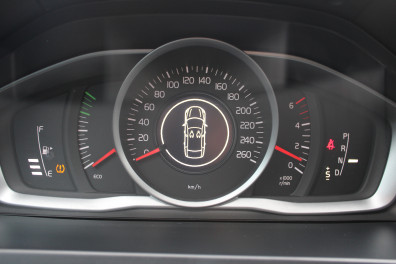 Volvo S60 1.6D D2 PREMİUM 2015 Model Otomatik Vites