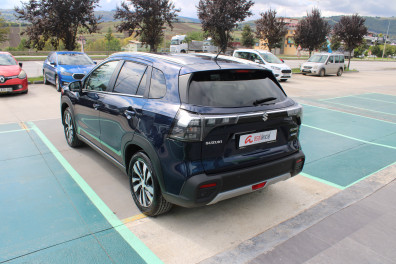 Suzuki S-Cross  1.4 GLX PREMİUM 4X4  2023 Model Otomatik Vites