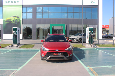 Hyundai i20 ACTİVE 1.4 MPİ ELİT  2016 Model Otomatik Vites