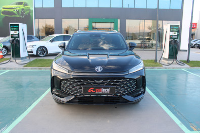 MG HS 1.5 PLUG-İN LUXURY 2024 Model Otomatik Vites