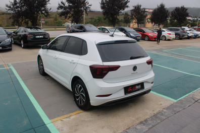 Volkswagen Polo 1.0TSİ LİFE 2024 Model Otomatik Vites