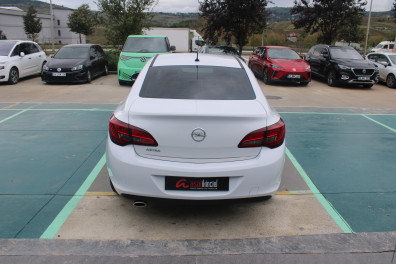 Opel Astra  1.4T EDİTİON PLUS 2020 Model Düz Vites