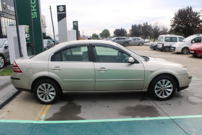 Ford  Mondeo  2.0 TREND 2004 Model Otomatik Vites