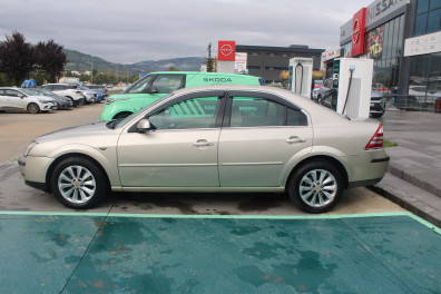 Ford  Mondeo  2.0 TREND 2004 Model Otomatik Vites