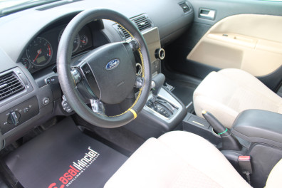 Ford  Mondeo  2.0 TREND 2004 Model Otomatik Vites