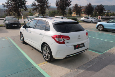 Citroen C4 1.6 E-HDİ EXCLUSİVE CAM TAVAN  2014 Model Yarı Otomatik Vites