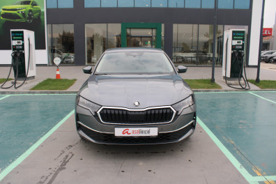 Skoda Octavia 1.5 MHEV PREMİUM 2025 Model Otomatik Vites