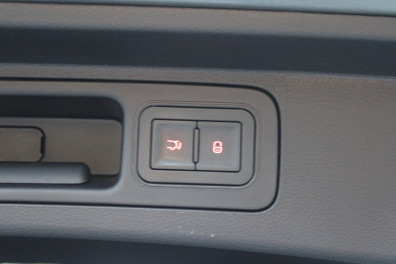 BYD Seal U DM-i 1.5 PHEV DESİGN 2025 Model Otomatik Vites