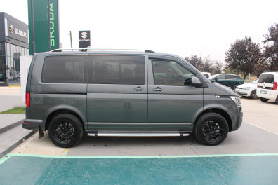 Volkswagen Transporter 2.0TDİ CAMLI VAN 2021 Model Otomatik Vites