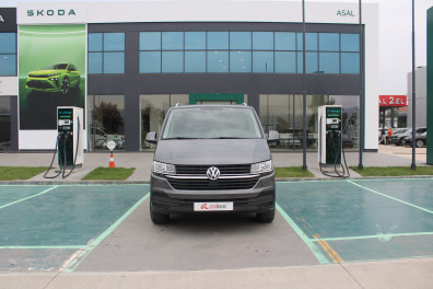 Volkswagen Transporter 2.0TDİ CAMLI VAN 2021 Model Otomatik Vites