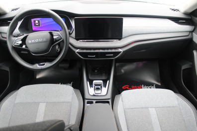 Skoda Octavia  1.5 MHEV PREMİUM 2026 Model Otomatik Vites