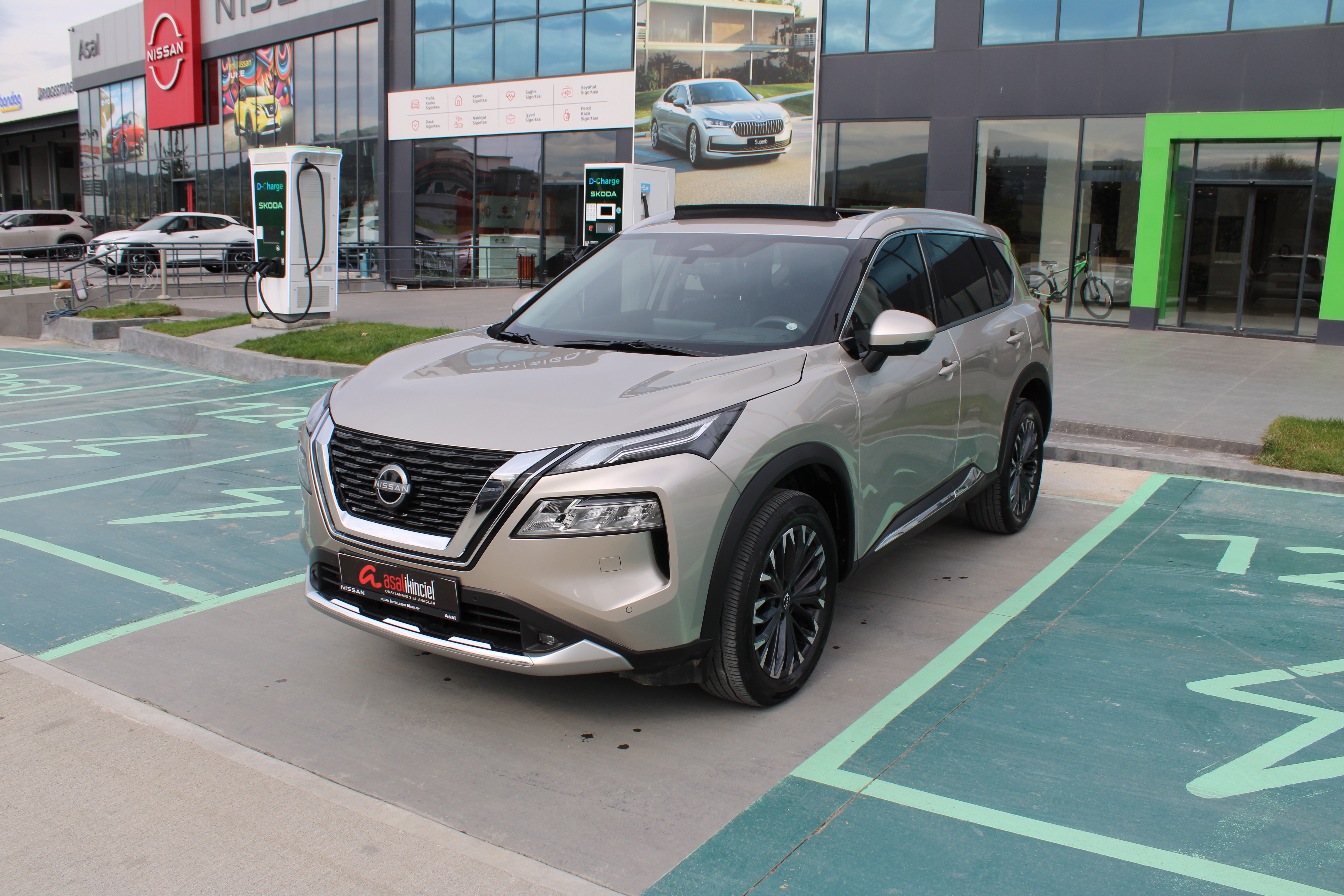 Nissan X-Trail 1.5DIG-T PLAT.PREMİUM 2024 Model Otomatik Vites