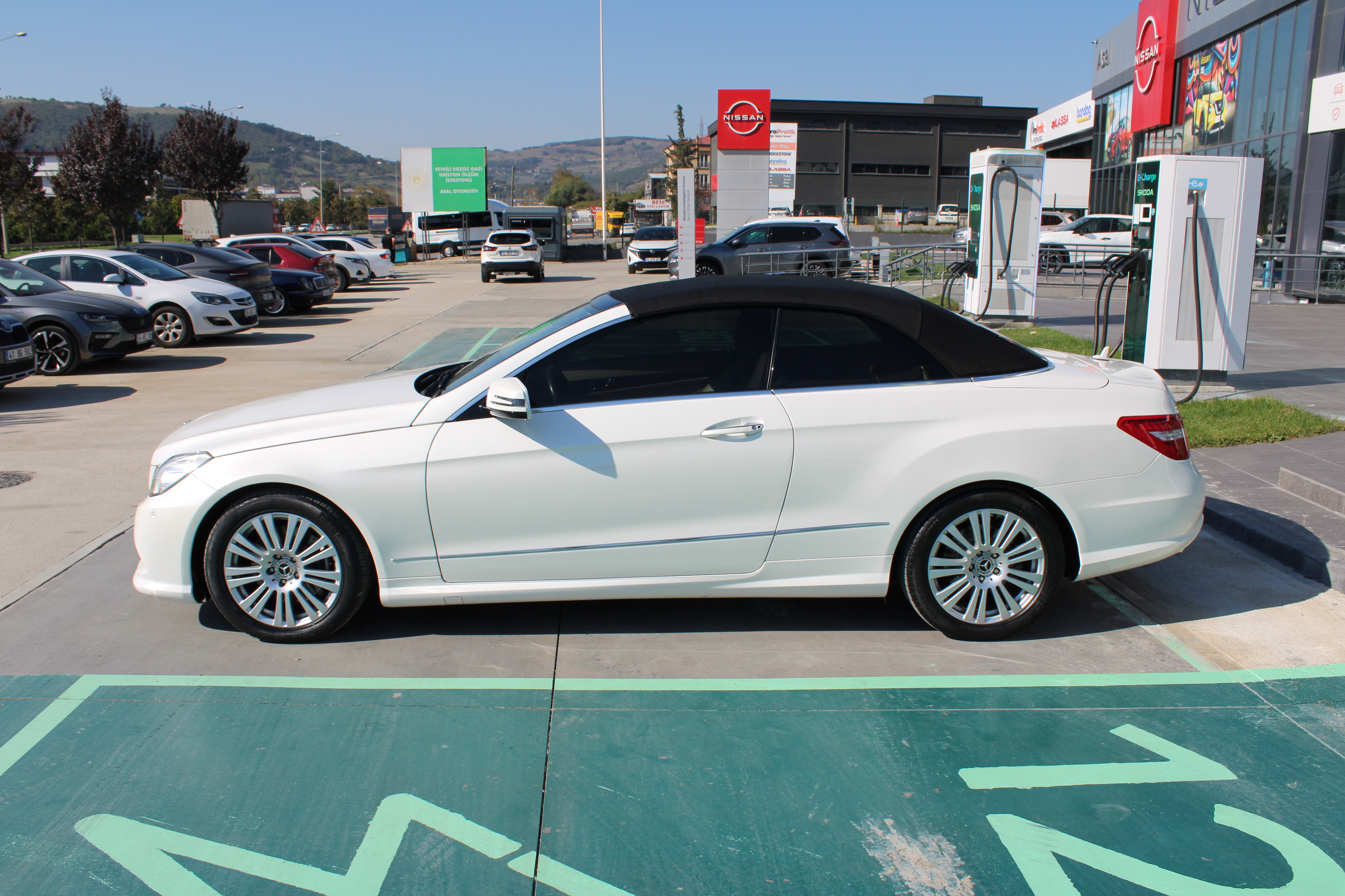 Mercedes-Benz E Serisi E250 CGİ AMG CABRİO 2012 Model Otomatik Vites