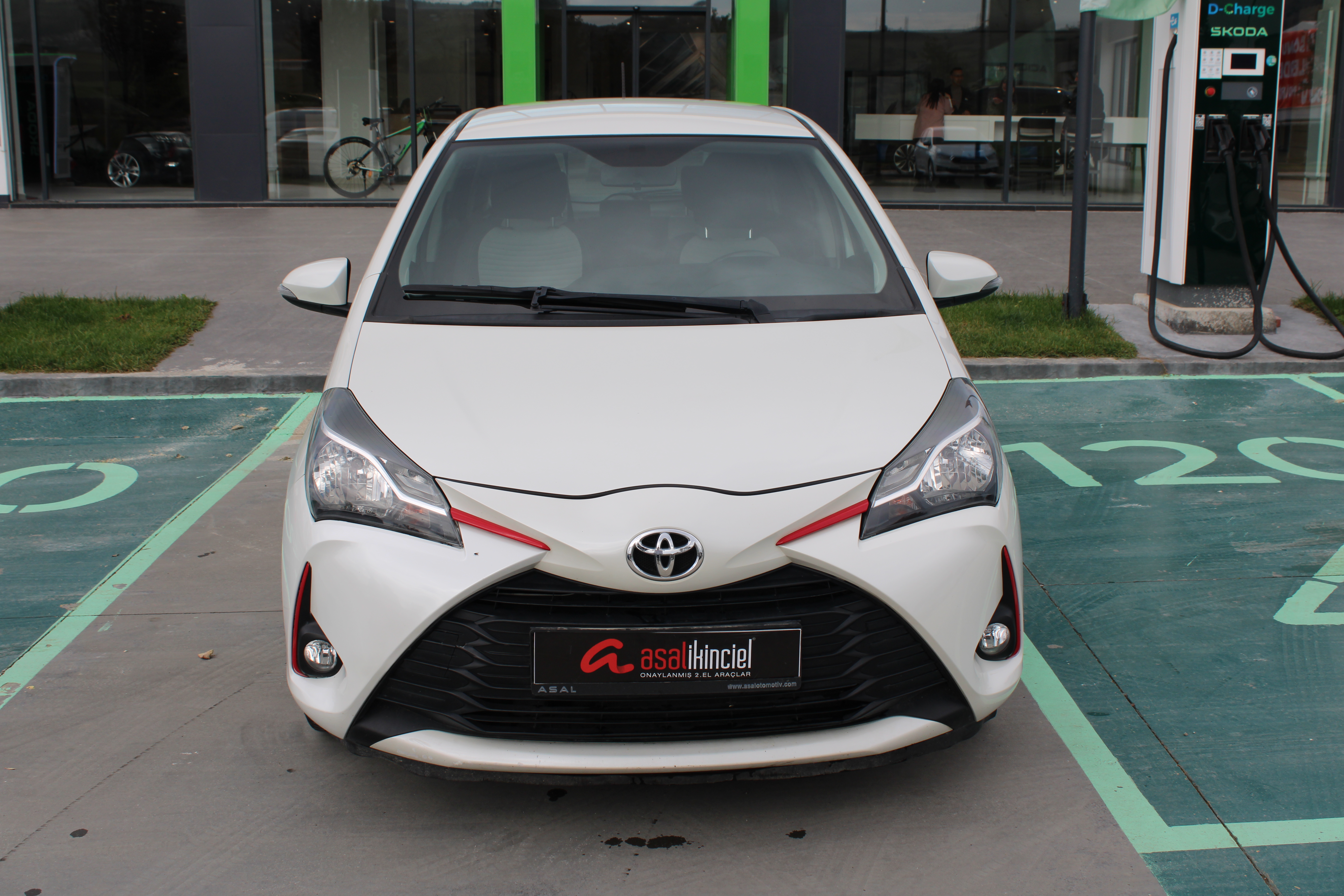 Toyota Yaris 1.5 FUN SPECİAL 2017 Model Otomatik Vites