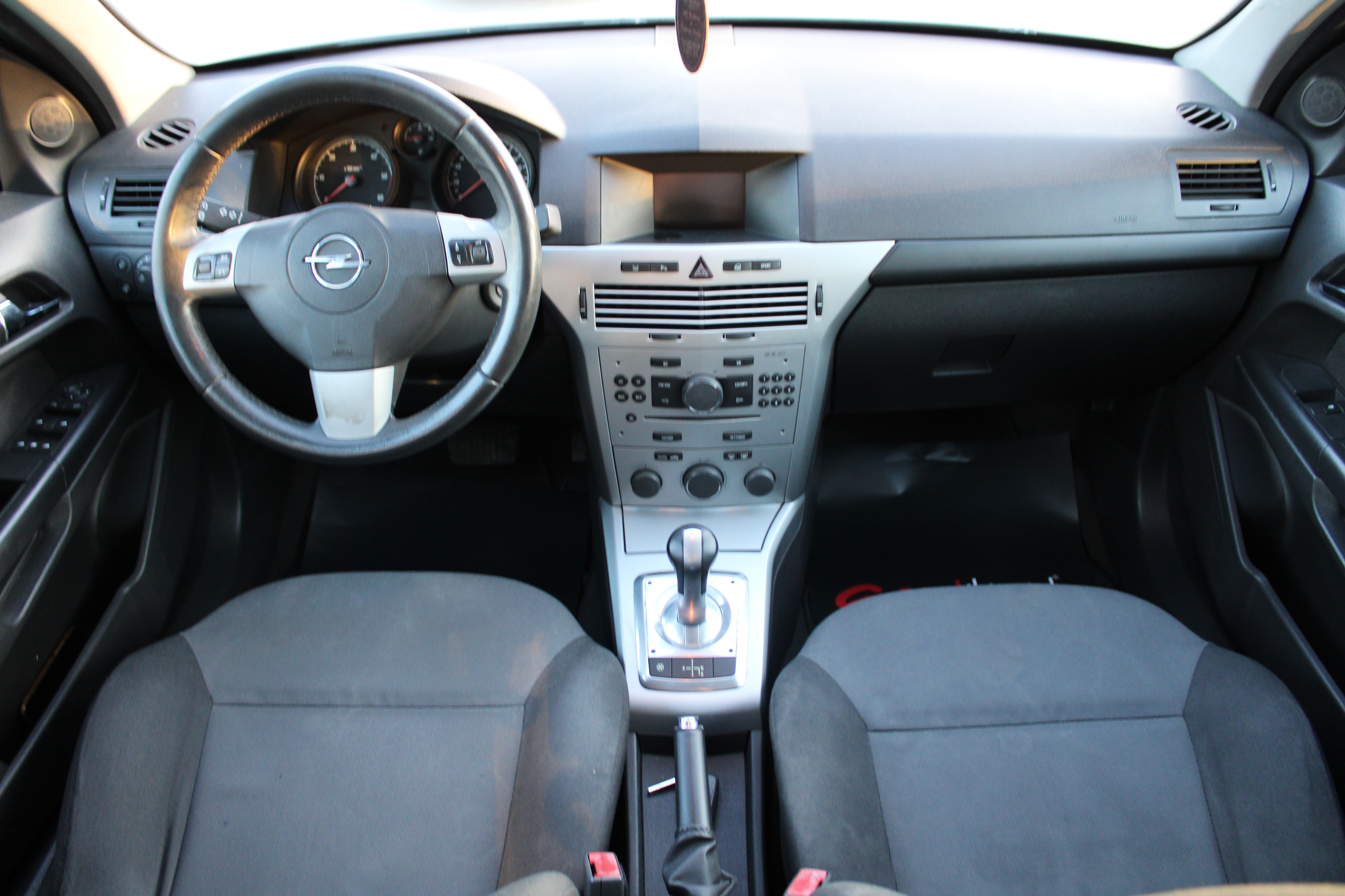 Opel Astra 1.3CDTİ ESSENTİA 2011 Model Otomatik Vites